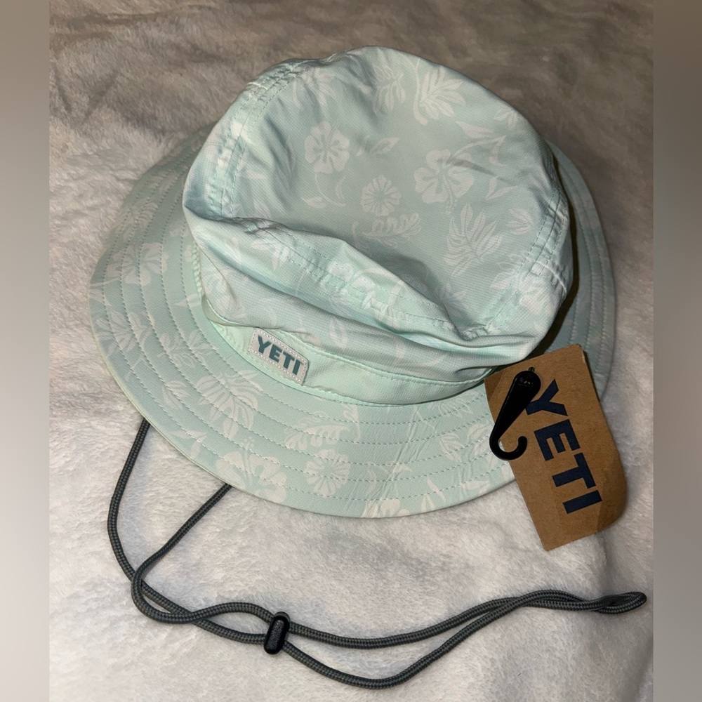 New Yeti Flip Hibiscus Print Boonie Bucket Hat Ice Blue Unisex L/XL Fishing